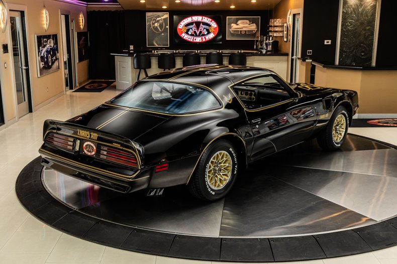 Pontiac-Firebird-1977-Black-3