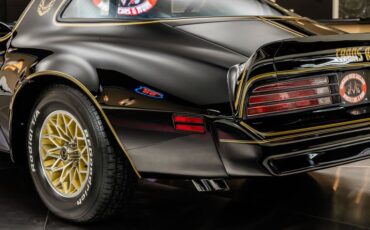 Pontiac-Firebird-1977-Black-33