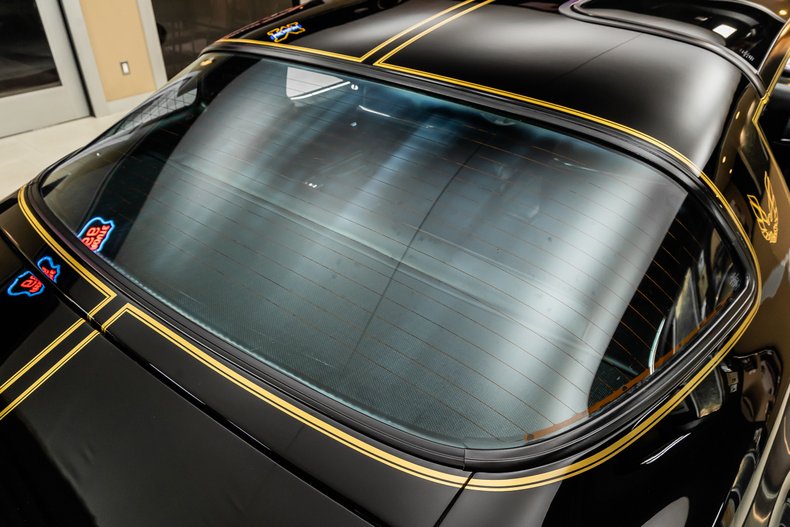 Pontiac-Firebird-1977-Black-37