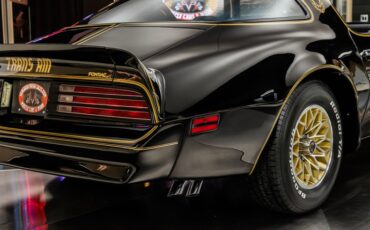 Pontiac-Firebird-1977-Black-39