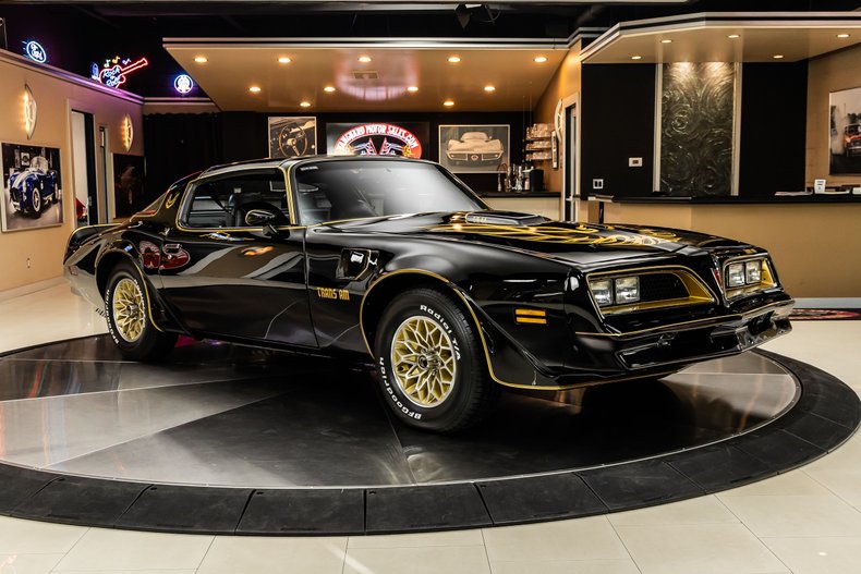 Pontiac-Firebird-1977-Black-44