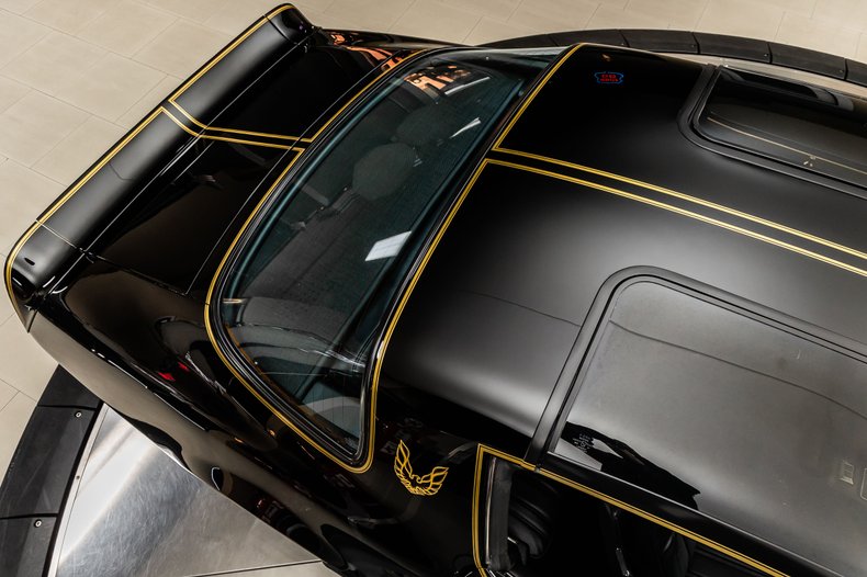 Pontiac-Firebird-1977-Black-6