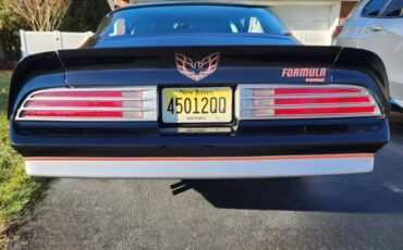Pontiac-Firebird-1977-Black-Black-14