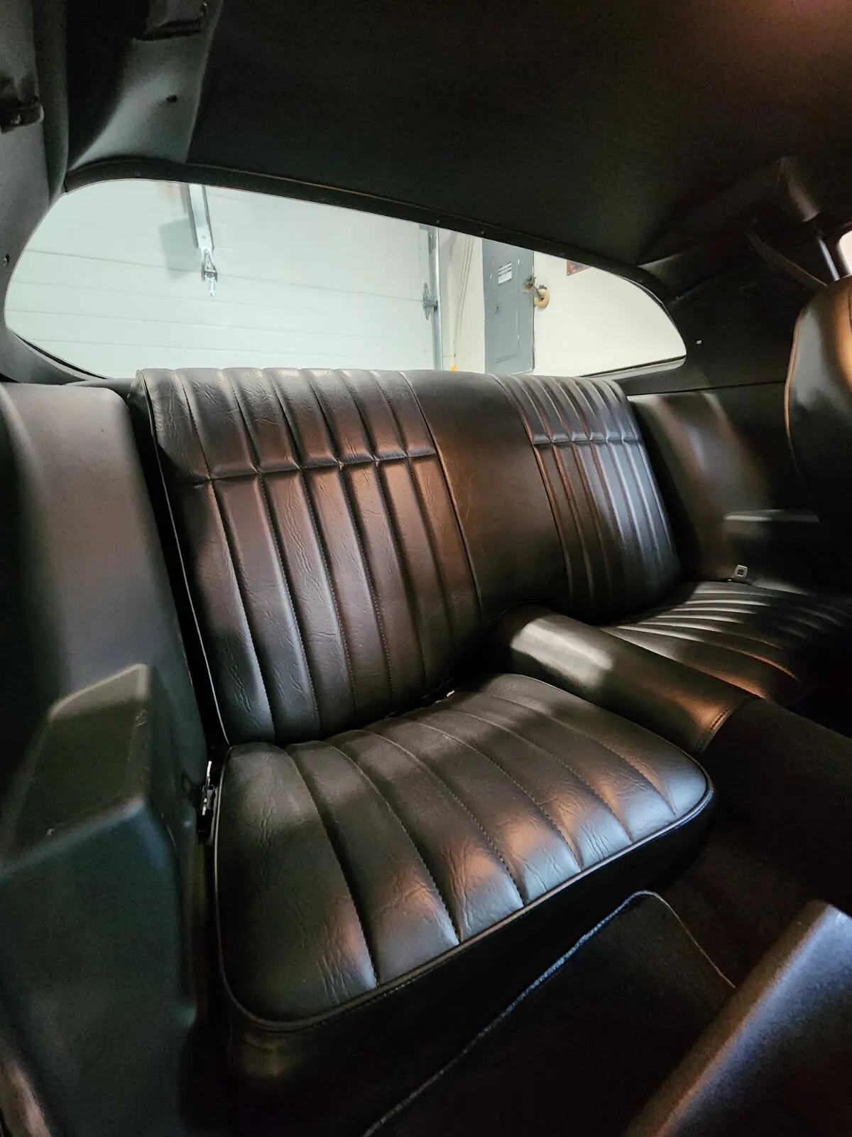 Pontiac-Firebird-1977-Black-Black-4