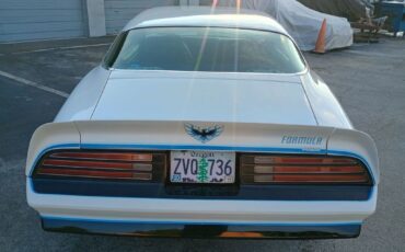 Pontiac-Firebird-1977-Coupe-4