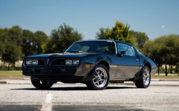Pontiac-Firebird-1978-2D-Coupe