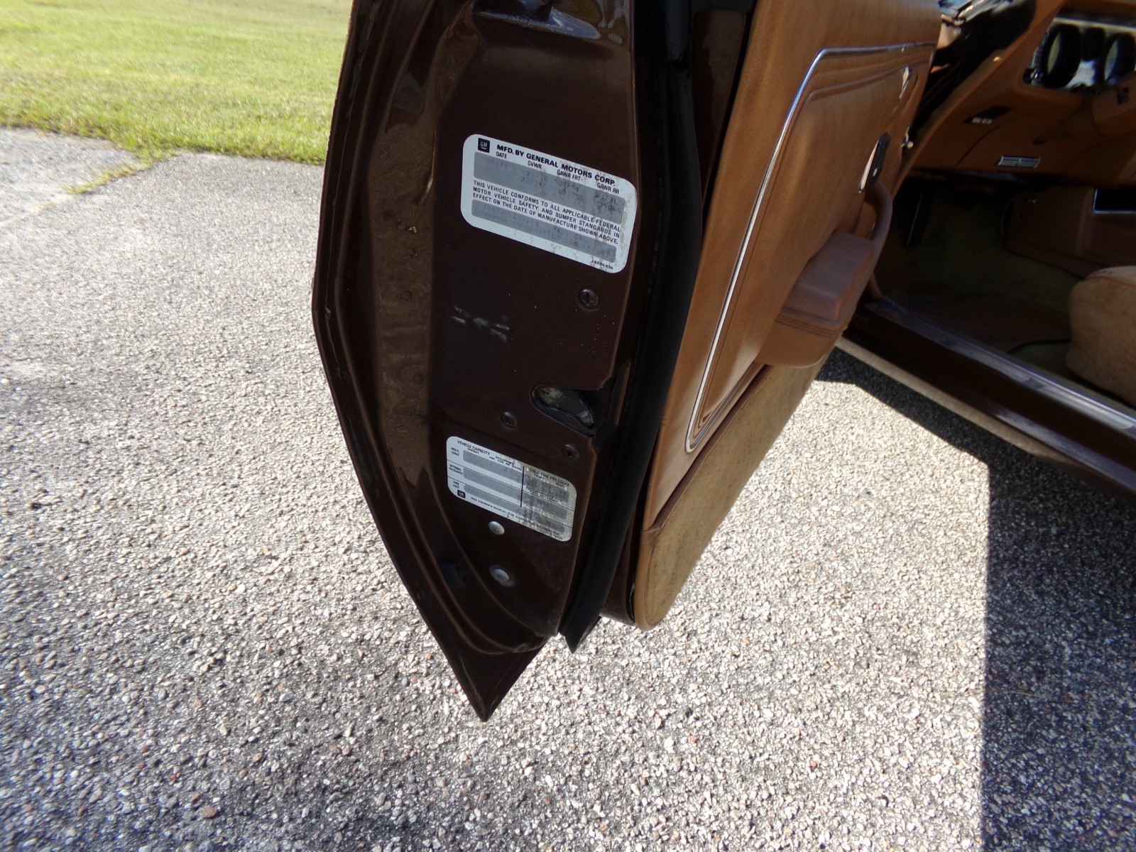 Pontiac-Firebird-1979-2-door-12