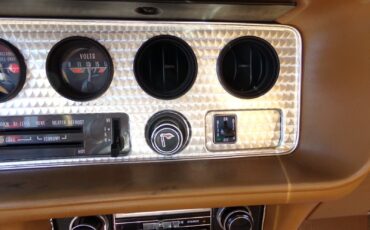 Pontiac-Firebird-1979-2-door-26