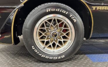 Pontiac-Firebird-1979-22