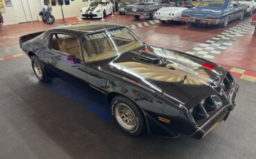 Pontiac-Firebird-1979-29