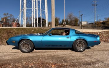 Pontiac-Firebird-1979-3