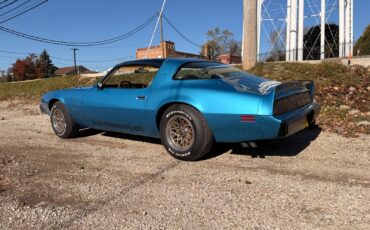 Pontiac-Firebird-1979-4