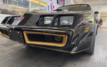 Pontiac-Firebird-1979-9