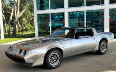 Pontiac-Firebird-1979-Convertible-11