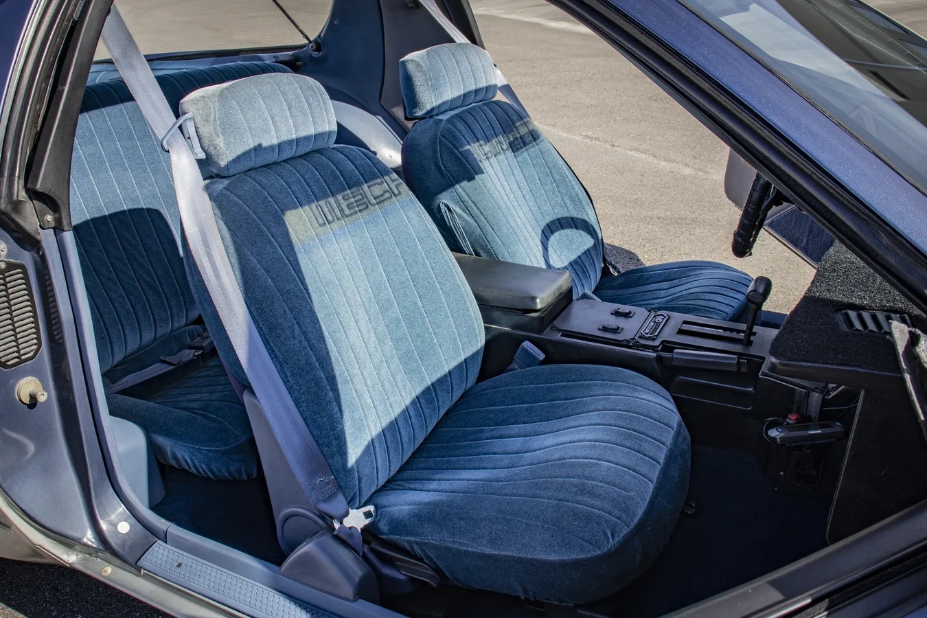 Pontiac-Firebird-1983-Blue-amp-Silver-W-Blue-amp-Black-17