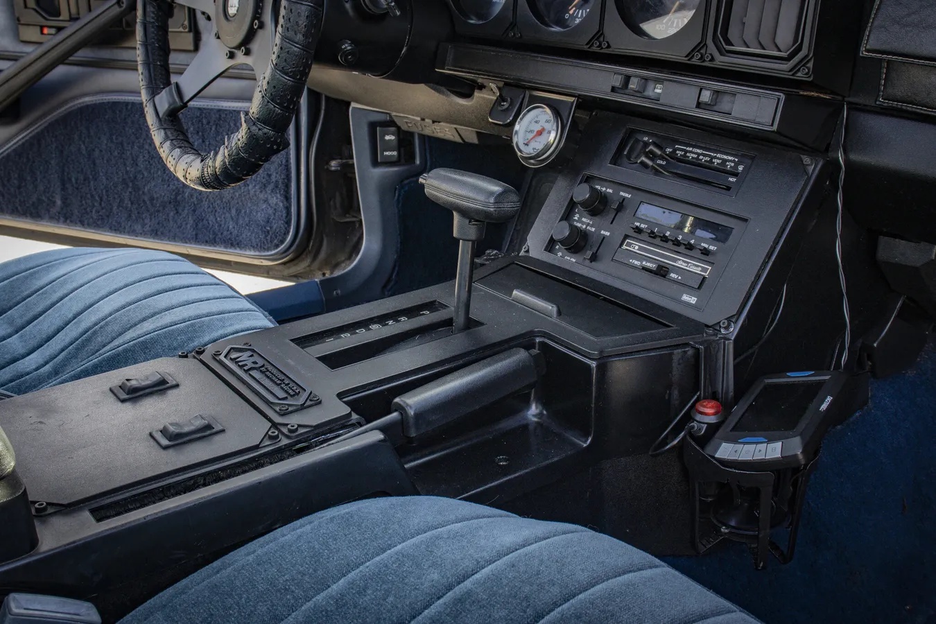 Pontiac-Firebird-1983-Blue-amp-Silver-W-Blue-amp-Black-9