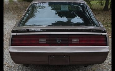 Pontiac-Firebird-1984-Coupe-1