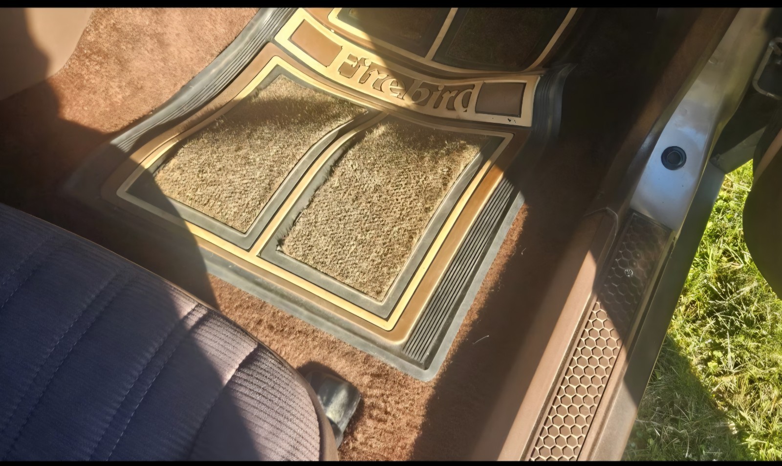 Pontiac-Firebird-1984-Coupe-6