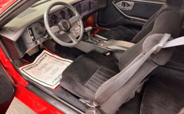 Pontiac-Firebird-1987-Hatchback-16