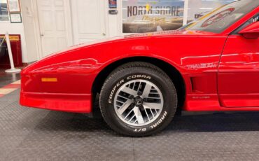 Pontiac-Firebird-1987-Hatchback-20