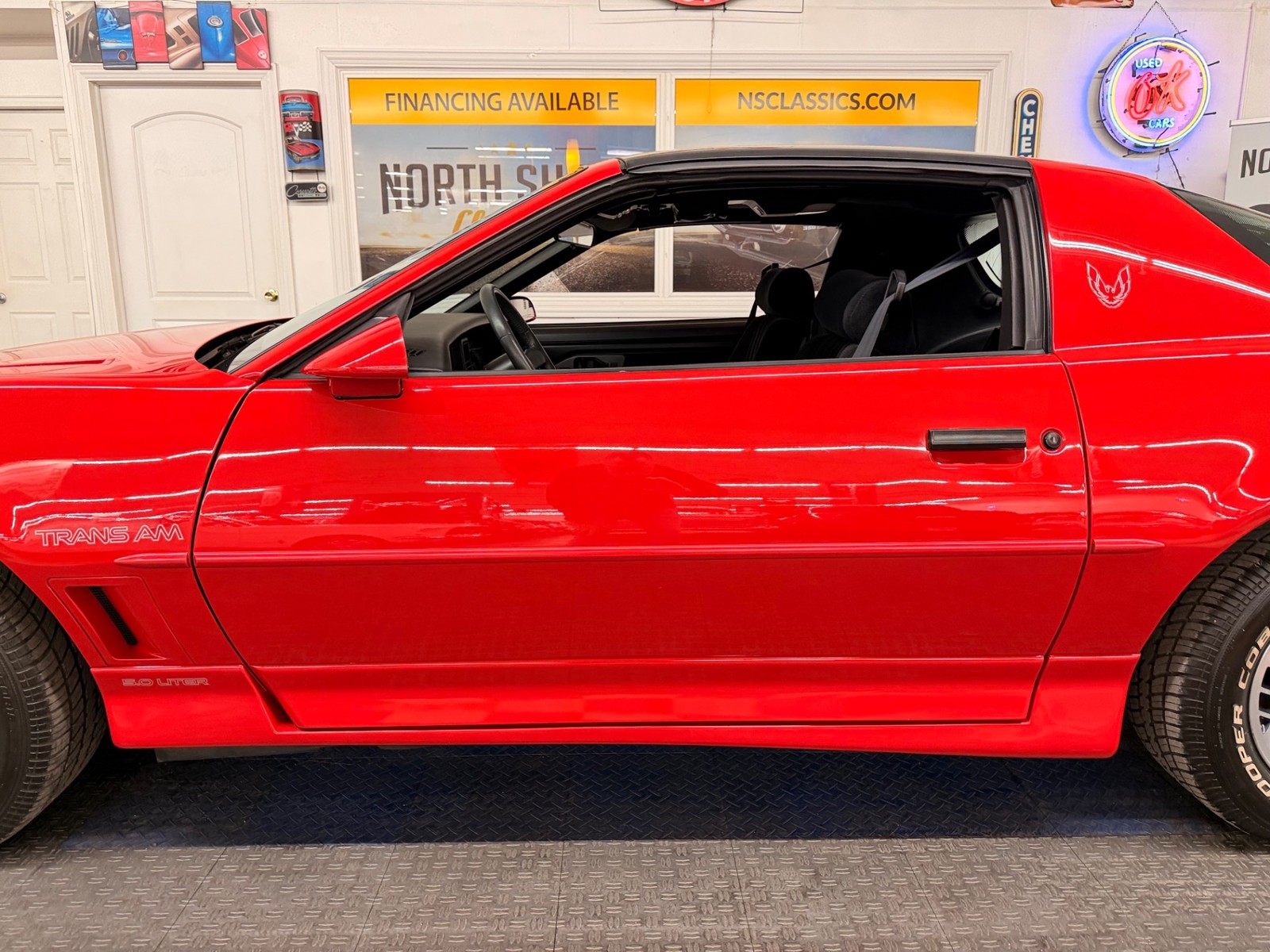 Pontiac-Firebird-1987-Hatchback-21