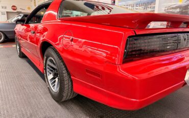 Pontiac-Firebird-1987-Hatchback-23