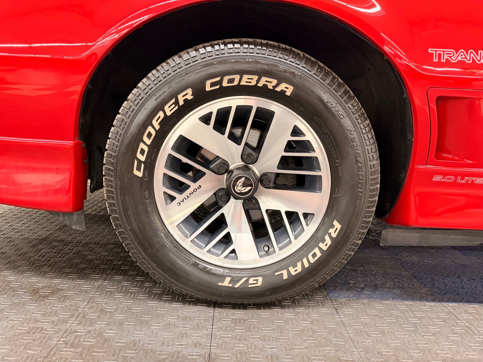 Pontiac-Firebird-1987-Hatchback-25