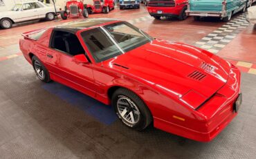Pontiac-Firebird-1987-Hatchback-31