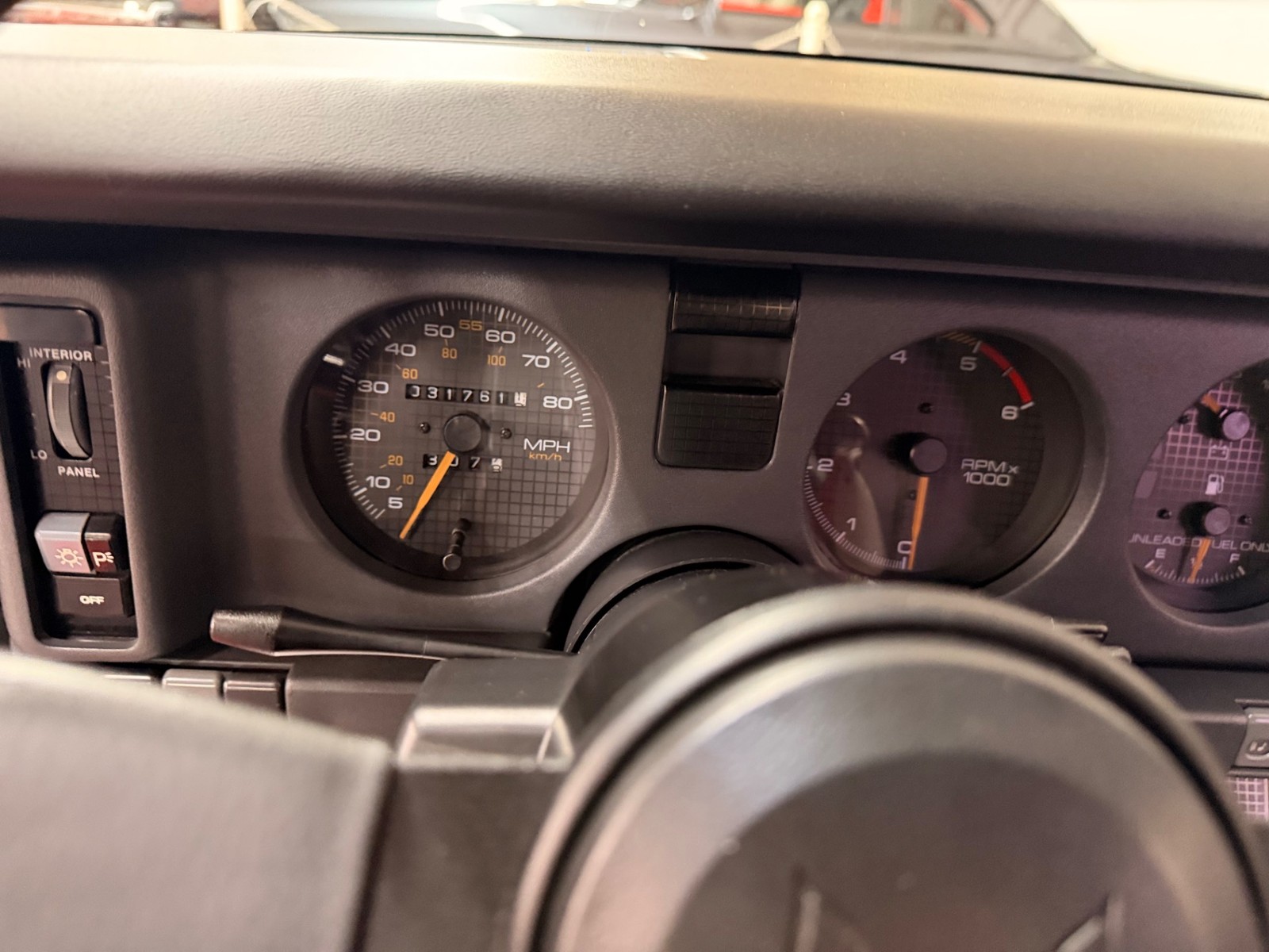 Pontiac-Firebird-1987-Hatchback-34