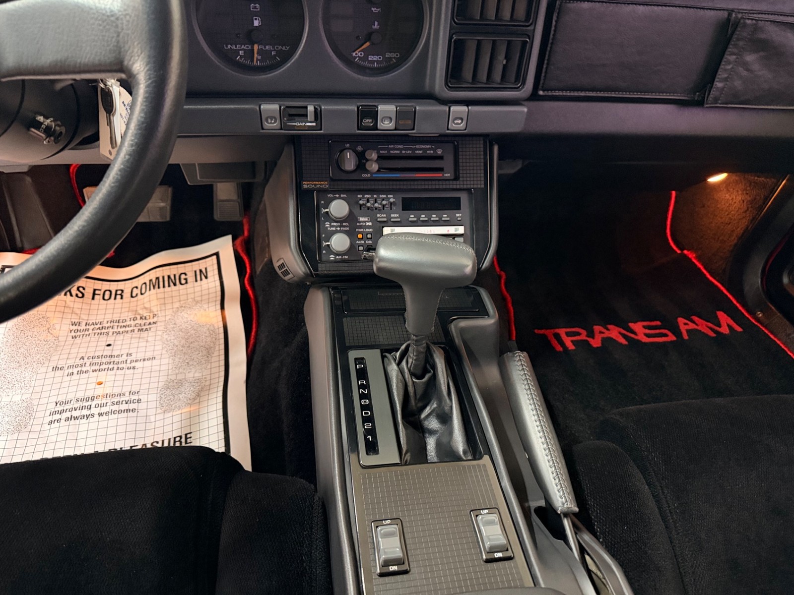 Pontiac-Firebird-1987-Hatchback-36