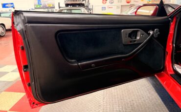 Pontiac-Firebird-1987-Hatchback-38