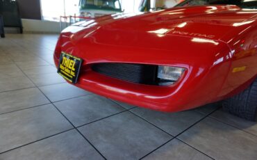 Pontiac-Firebird-1991-Coupe-17