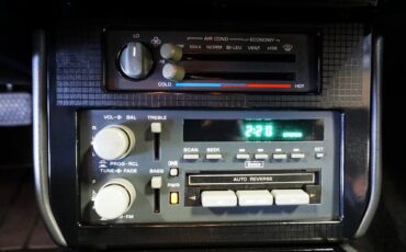 Pontiac-Firebird-1991-Coupe-28