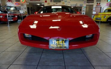 Pontiac-Firebird-1991-Coupe-9