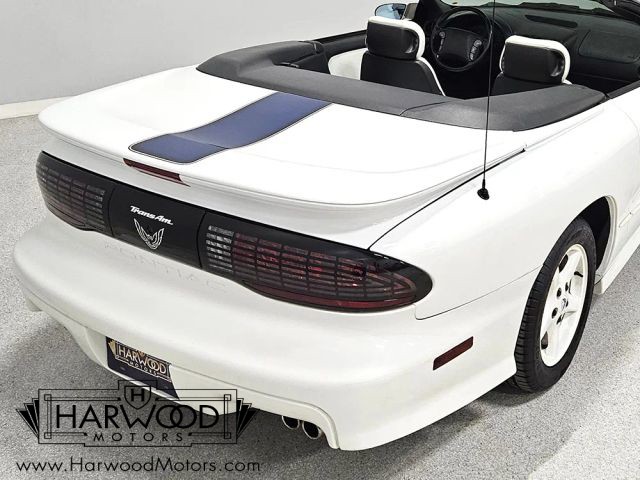 Pontiac-Firebird-1994-Convertible-16