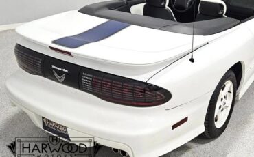 Pontiac-Firebird-1994-Convertible-16