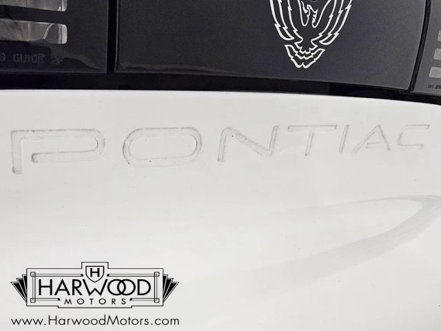 Pontiac-Firebird-1994-Convertible-32