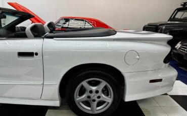 Pontiac-Firebird-1995-Convertible-18