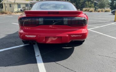 Pontiac-Firebird-1995-Coupe-2