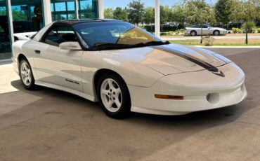 Pontiac-Firebird-1995-Hatchback-2