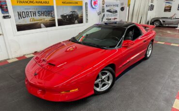 Pontiac-Firebird-1996-Coupe-1