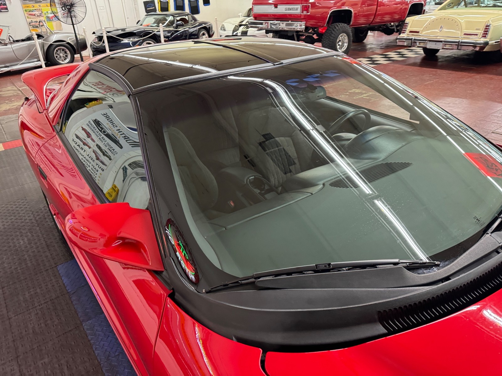 Pontiac-Firebird-1996-Coupe-12