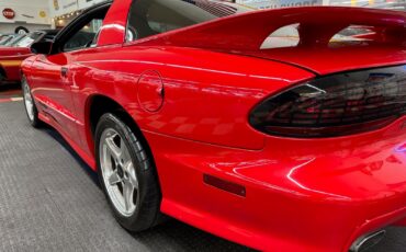 Pontiac-Firebird-1996-Coupe-22