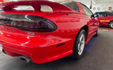 Pontiac-Firebird-1996-Coupe-27