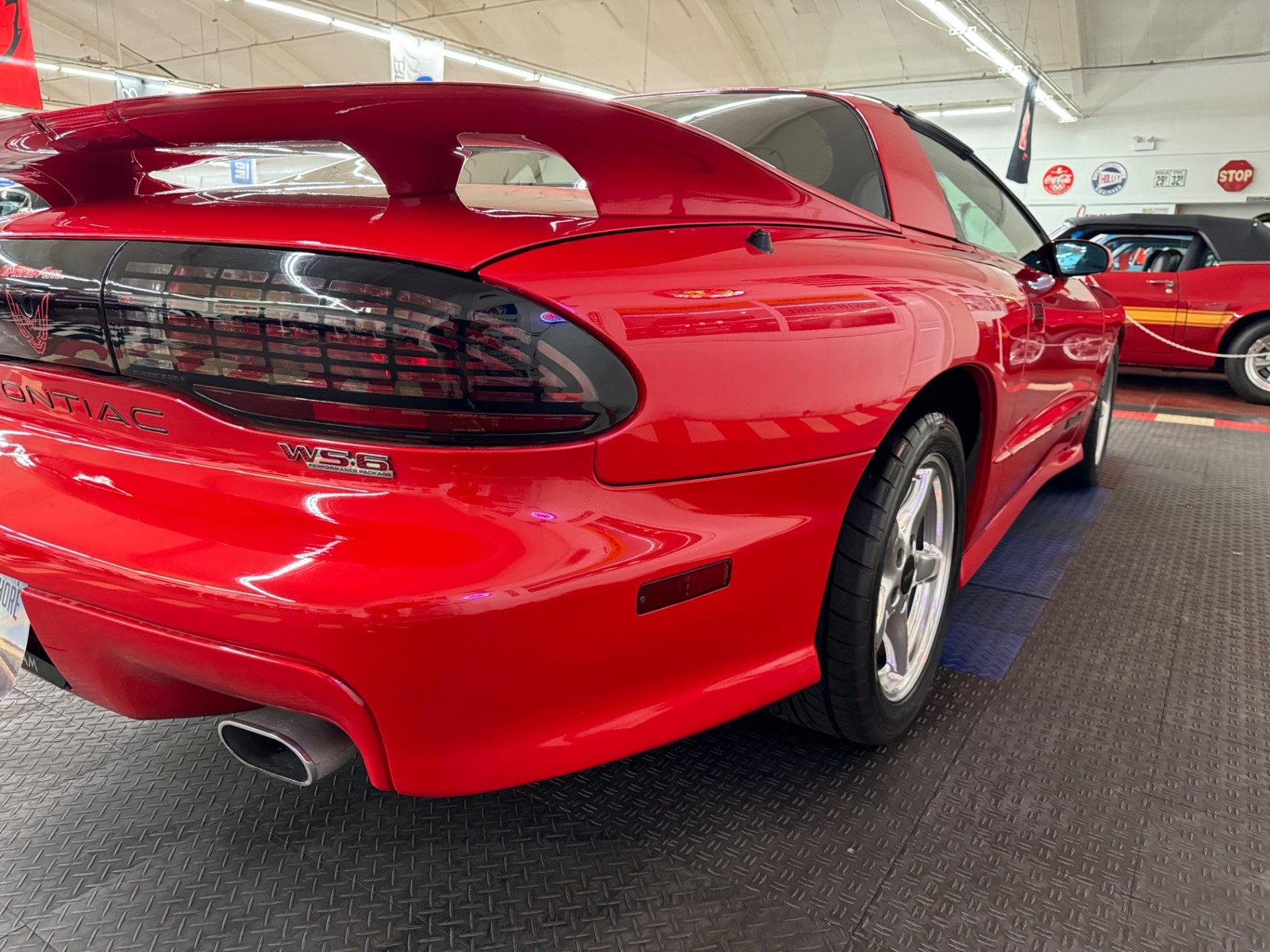 Pontiac-Firebird-1996-Coupe-27