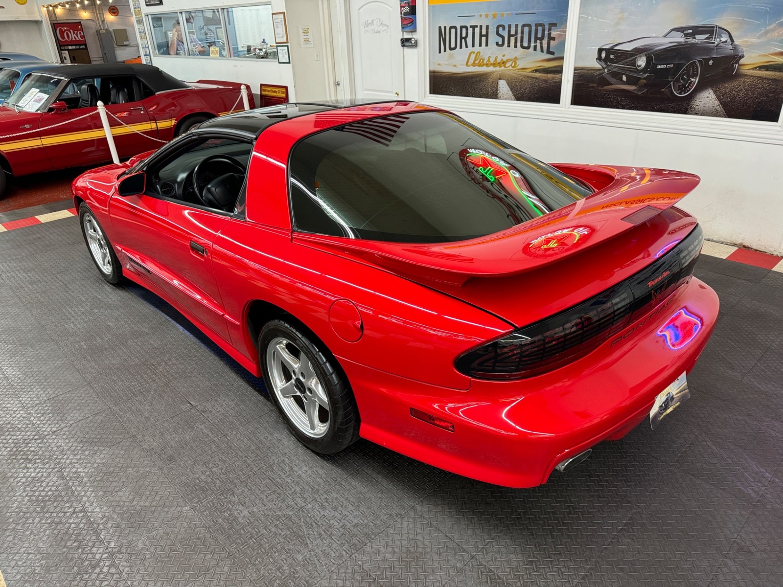 Pontiac-Firebird-1996-Coupe-3