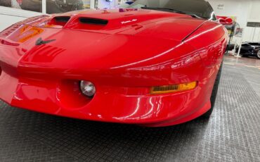 Pontiac-Firebird-1996-Coupe-9