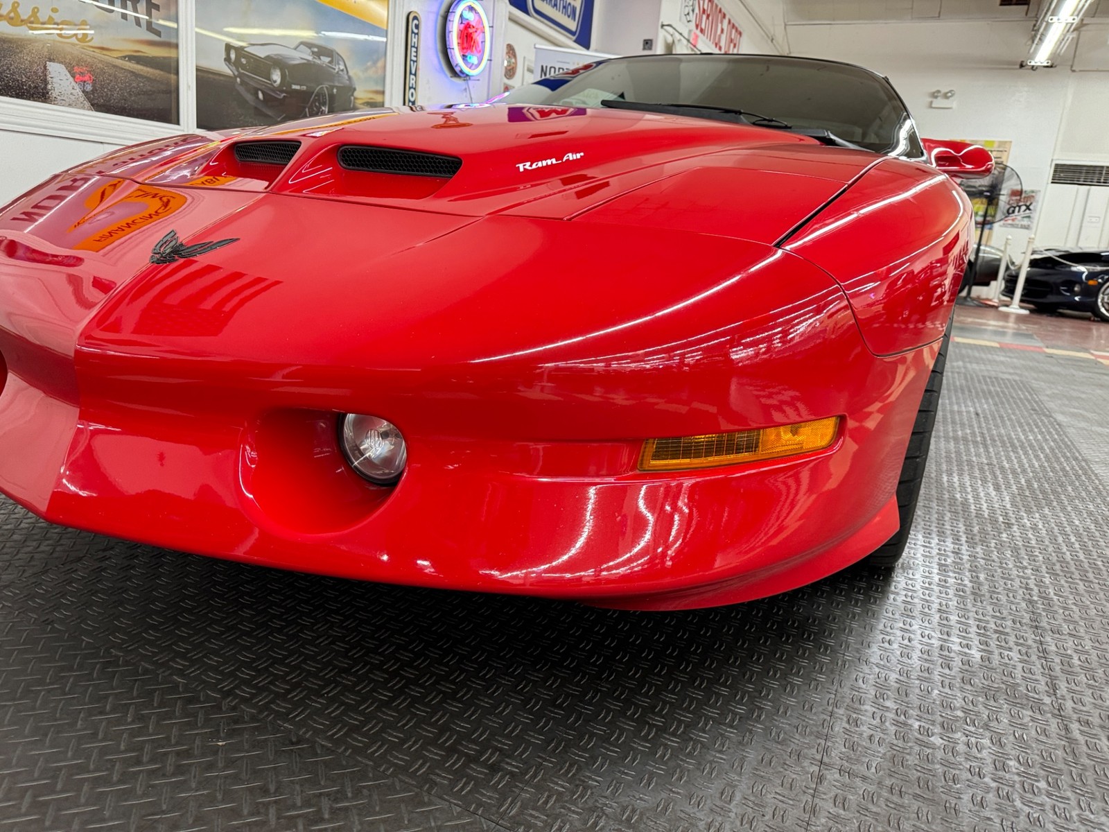 Pontiac-Firebird-1996-Coupe-9