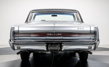 Pontiac-GTO-1964-Sedan-17