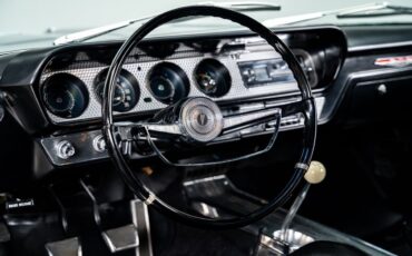 Pontiac-GTO-1964-Sedan-3